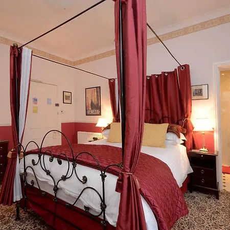 Feversham Guest house York